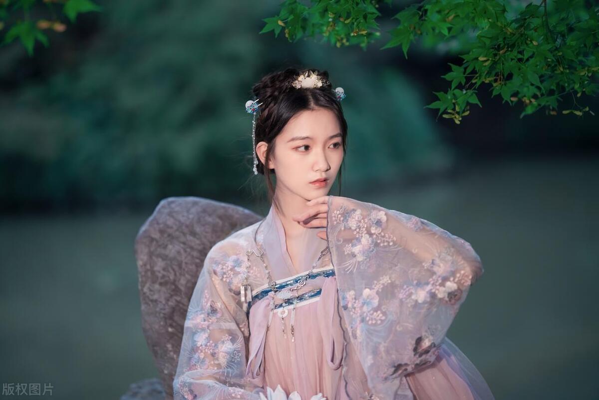 为何有些女性“*生活性**”欲望很强？无非与这4点有关，别不好意思