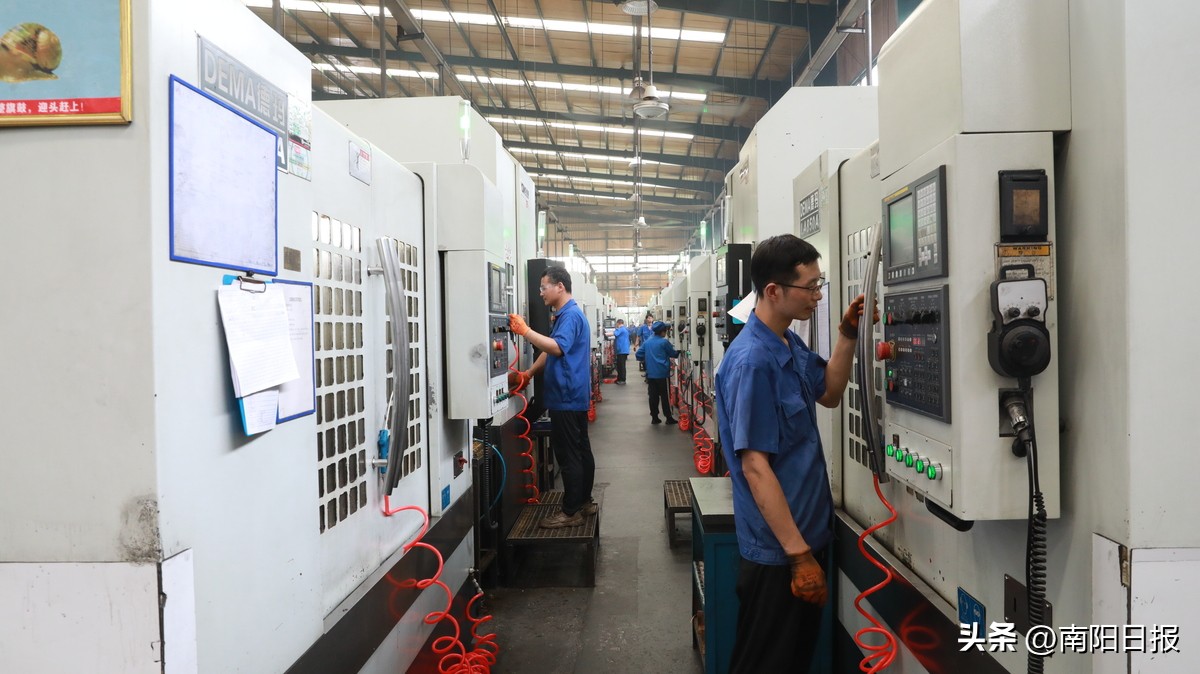 西排公司:驰名中外的“排气管大王”