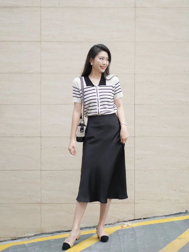 百搭必备的十款衣服,今年最流行的搭配是什么衣服