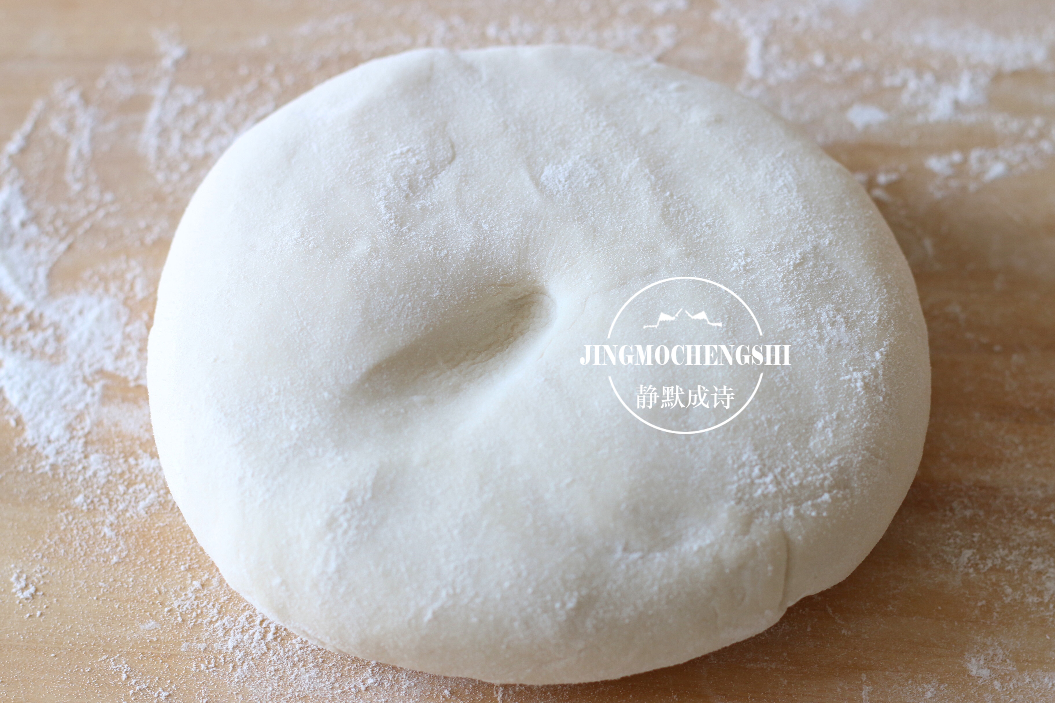 两人份手擀面的做法和面技巧,正宗手擀面汤汁的调法