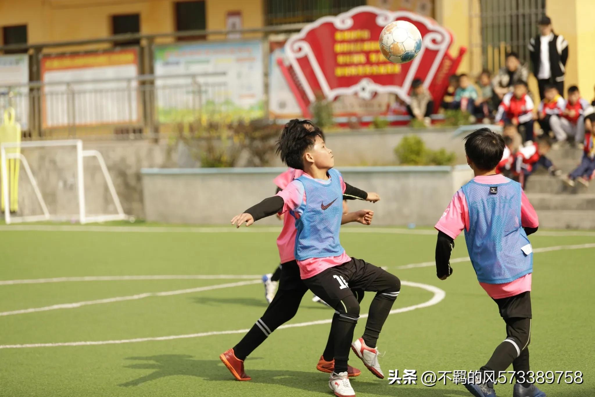 毕节市校园足球联赛大方,翁义小学校园足球赛