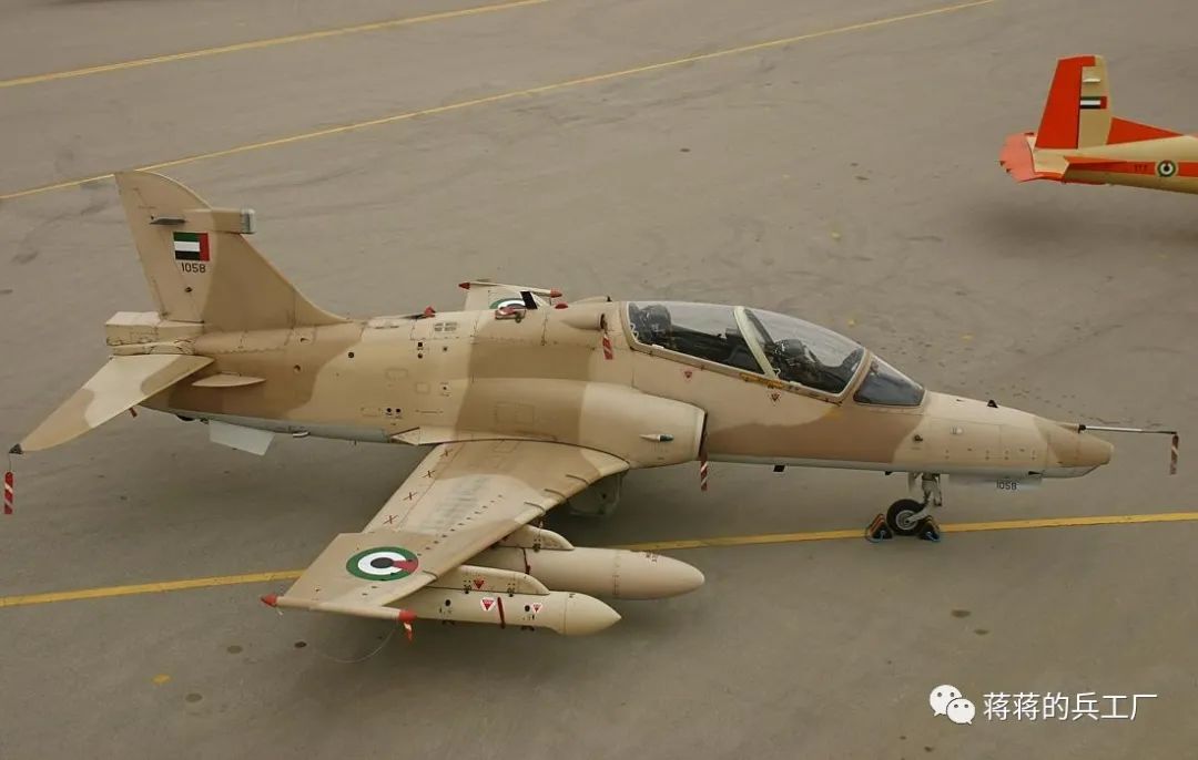 阿联酋采购中国战机,阿联酋购买l-15猎鹰