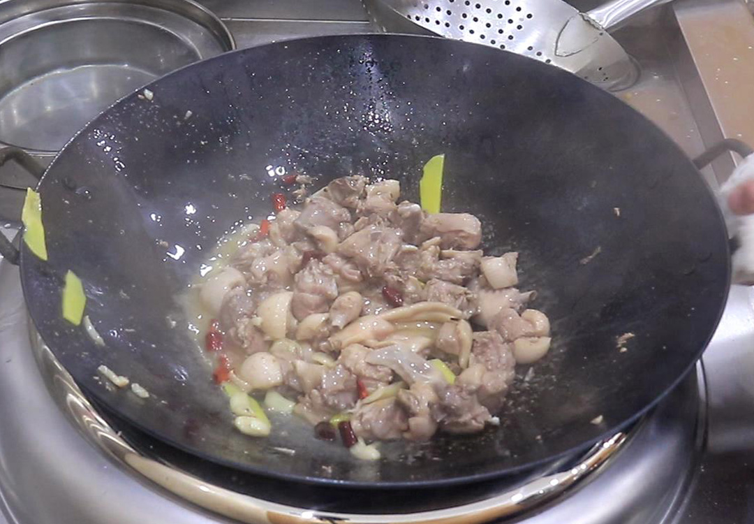 8.12中元节,不管多忙,牢记“吃4宝”,老传统别丢,平安顺遂