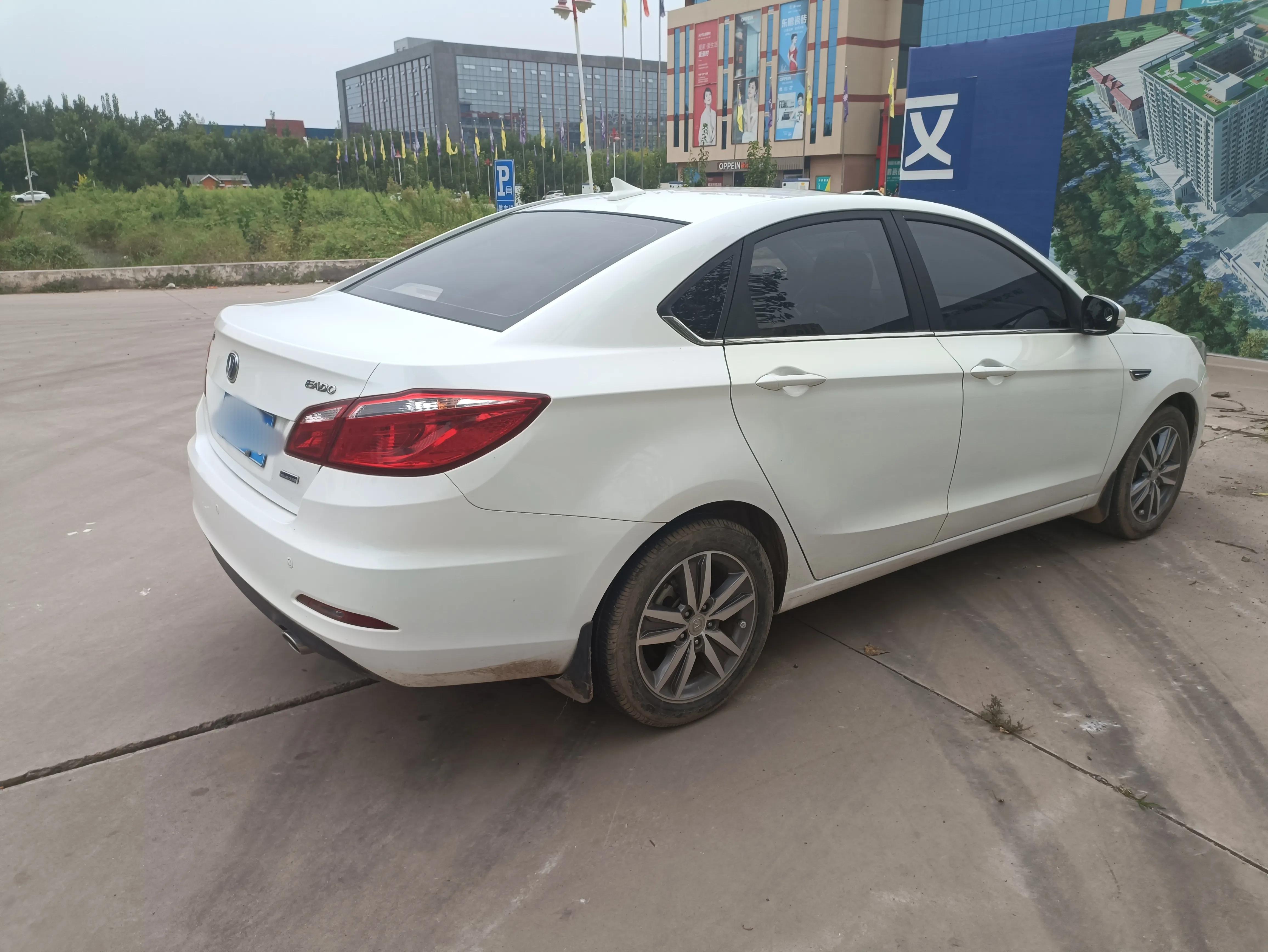 逸动plus油耗车主真实油耗,逸动车油耗怎么看