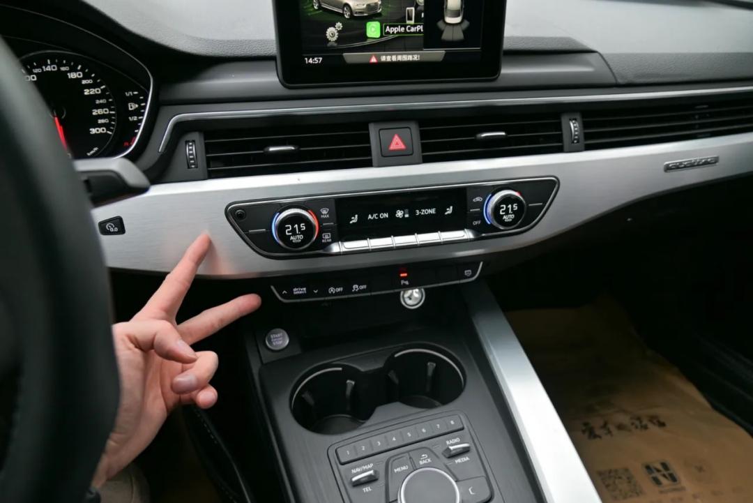 奥迪a4l 3.2 fsi quattro 旗舰型 (2019奥迪a4l quattro二手价格)