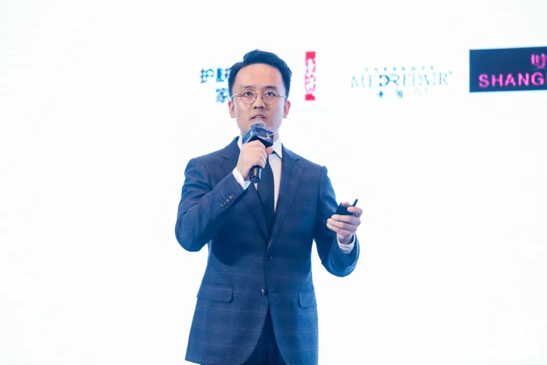 浼犵Η鐩存挱,鎵庢牴绾夸笅