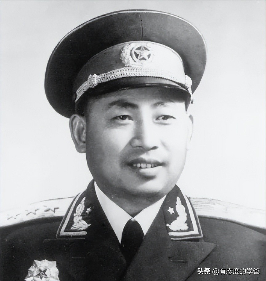 他是四野头号攻坚猛将，晚年却无房可住，无奈写信求助，结果如何