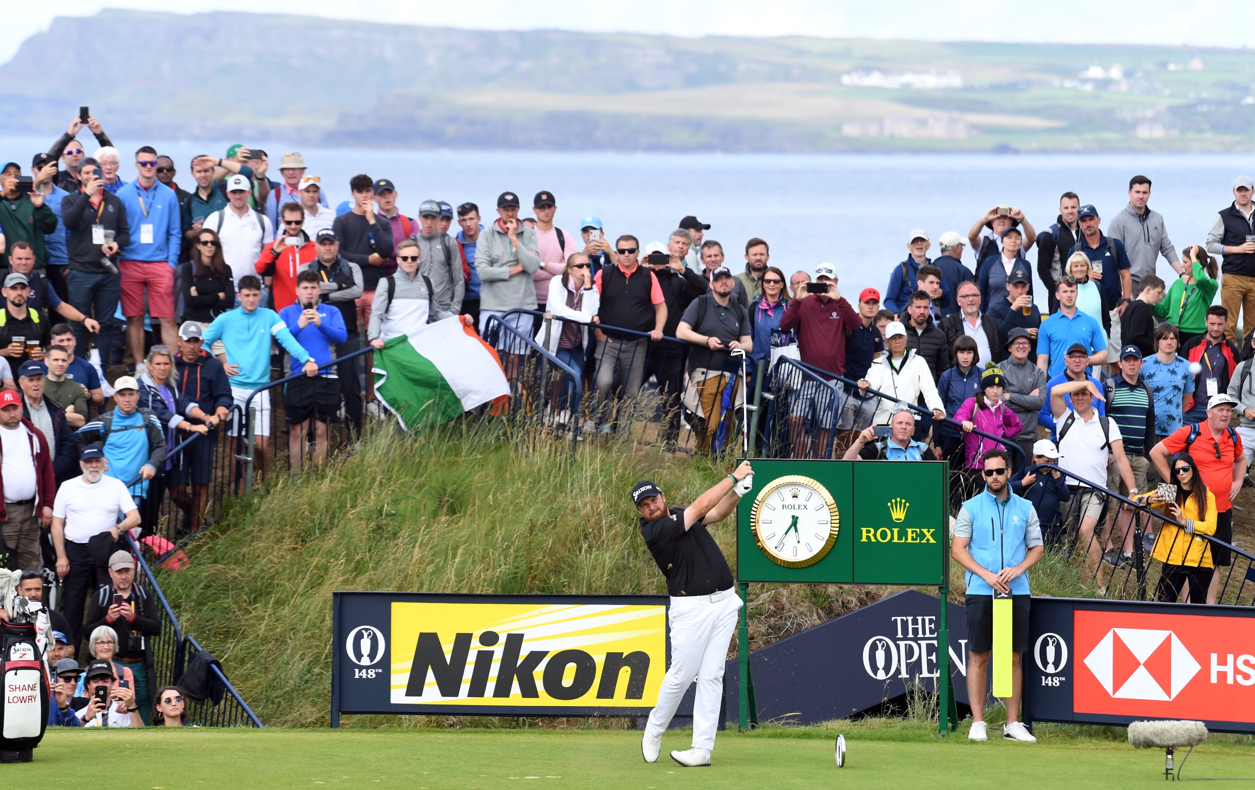 北京中小学生高尔夫球比赛惹争议,网友:“土包子”,真别酸!