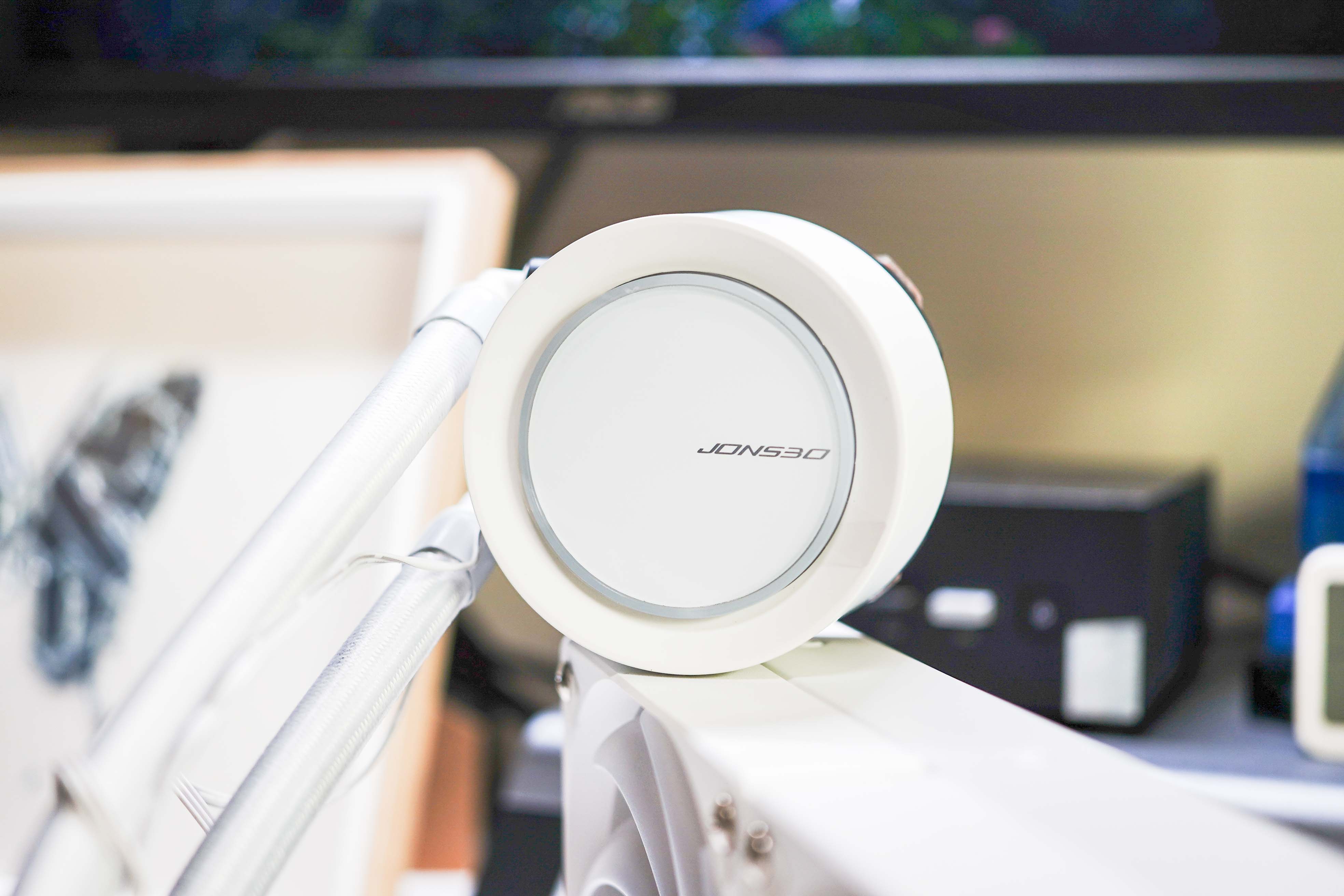 七彩虹橘影橙主机尺寸,橘影橙机箱装机推荐配置