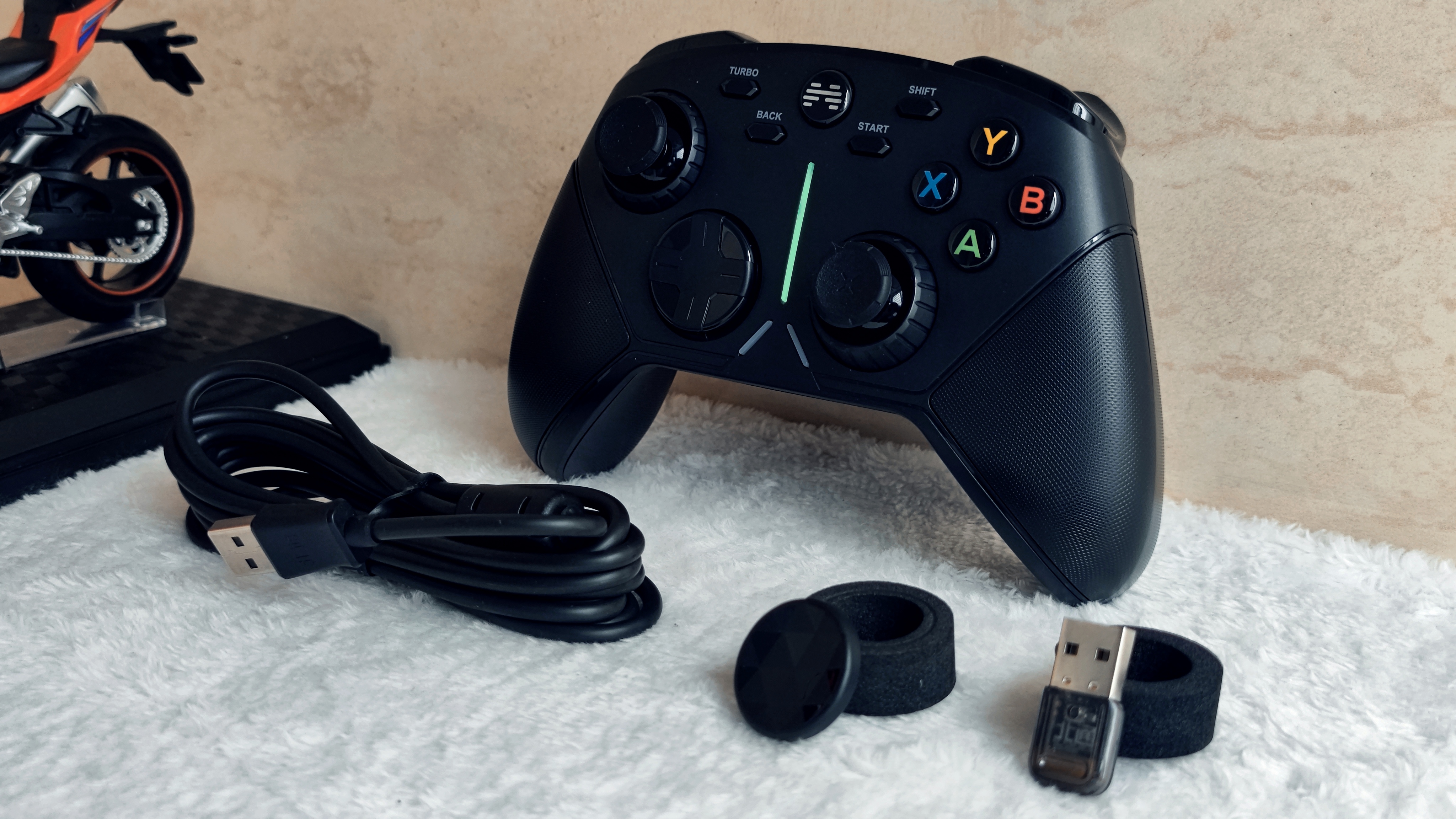 手柄推荐北通阿修罗3s,北通阿修罗3s游戏手柄支持手机吗