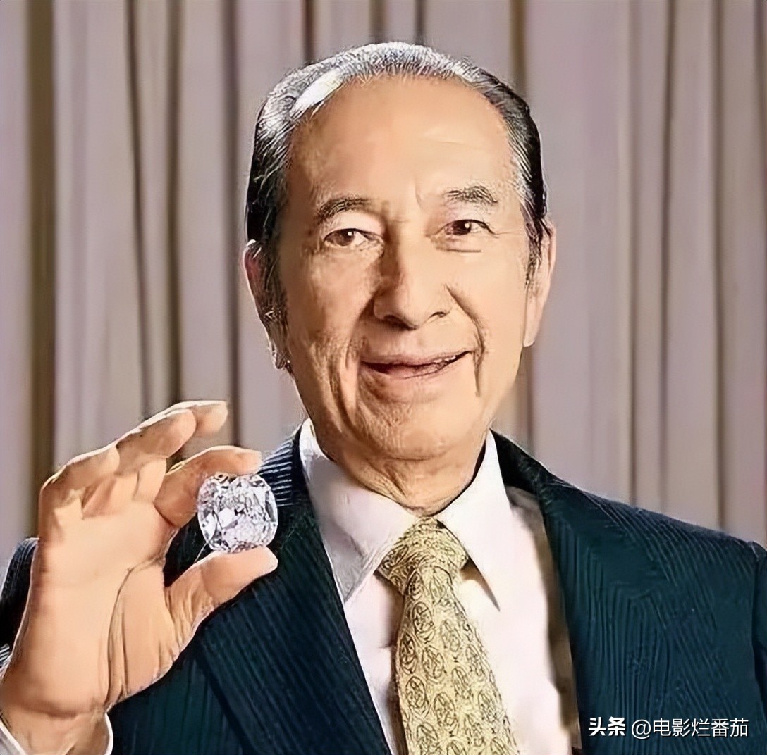 赌王三太四太的翡翠,赌王给三太最贵的珠宝