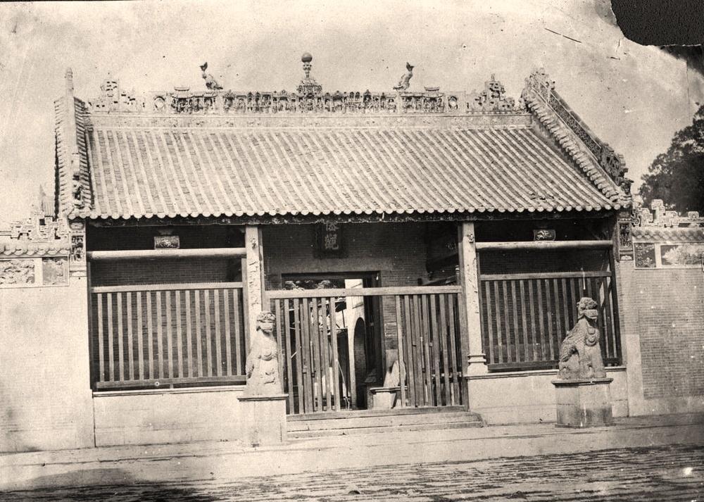 日军日记：男人饿倒在地，为了救他，我将他妻子的乳房割给他吃!