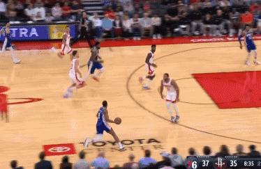 火箭尼克斯为何称“卧龙”？对阵费城6画面，能将您气得肝疼