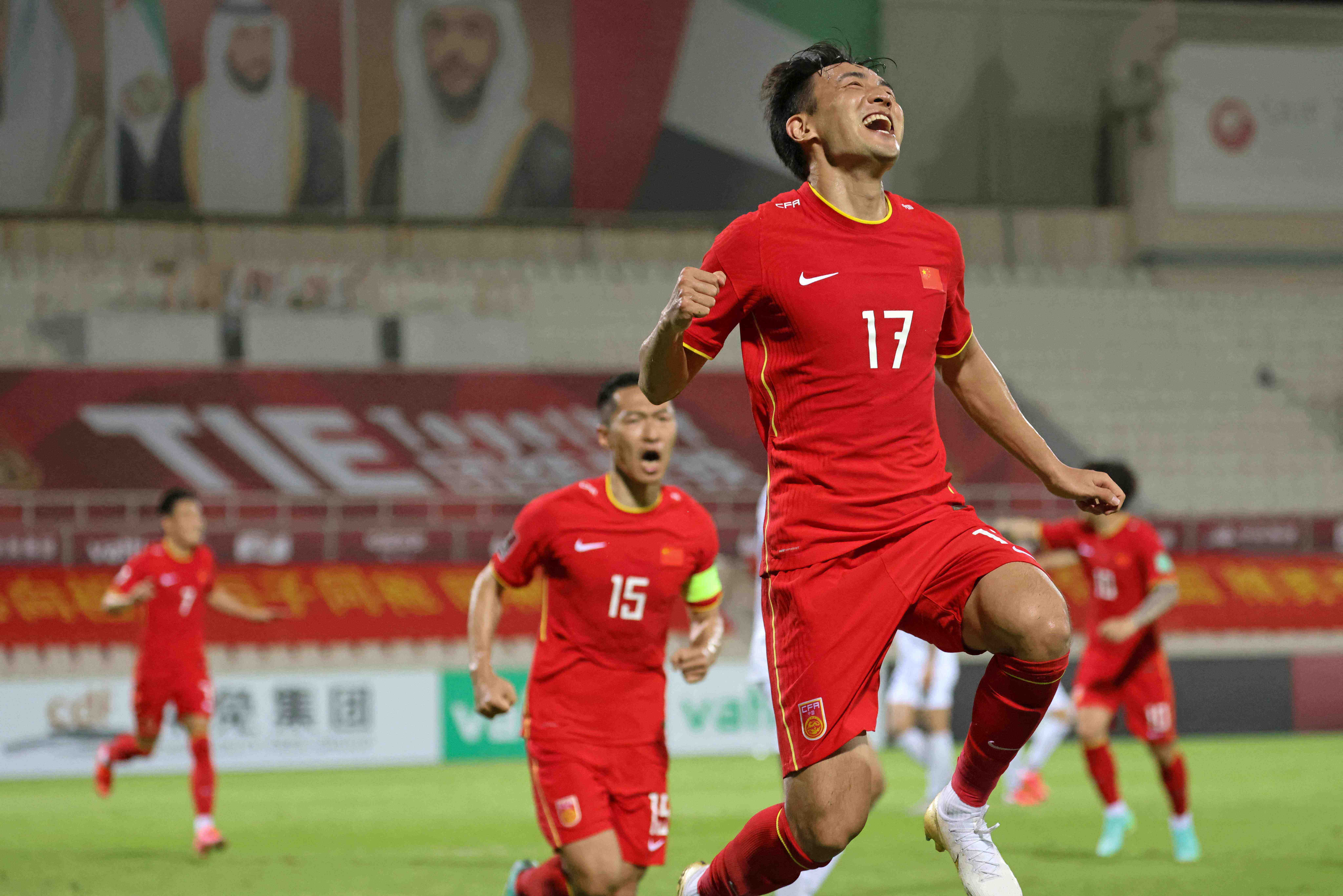 中国足球没钱就踢不了原视频,中国足球没钱踢不了什么意思