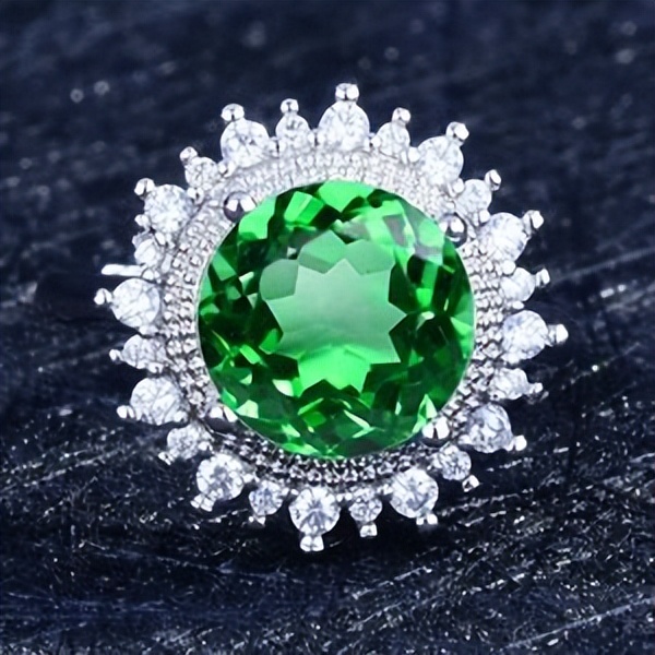 哪些宝石用紫外光鉴定,宝石鉴别光谱