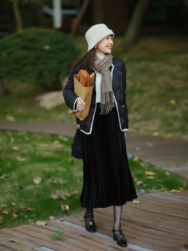 今年流行什么鞋冬季运动鞋,什么运动鞋最百搭秋冬款