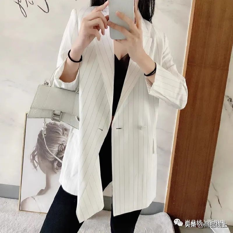 lily女装爆款清单,lily大牌尾货女装