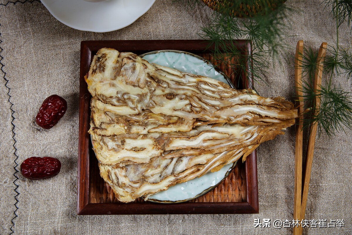 贫血吃红枣桂圆和什么,贫血吃中药好得快吗