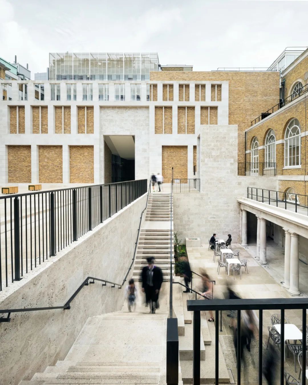 历史遗产的天然教科书｜建在百年历史保护区的学校合集