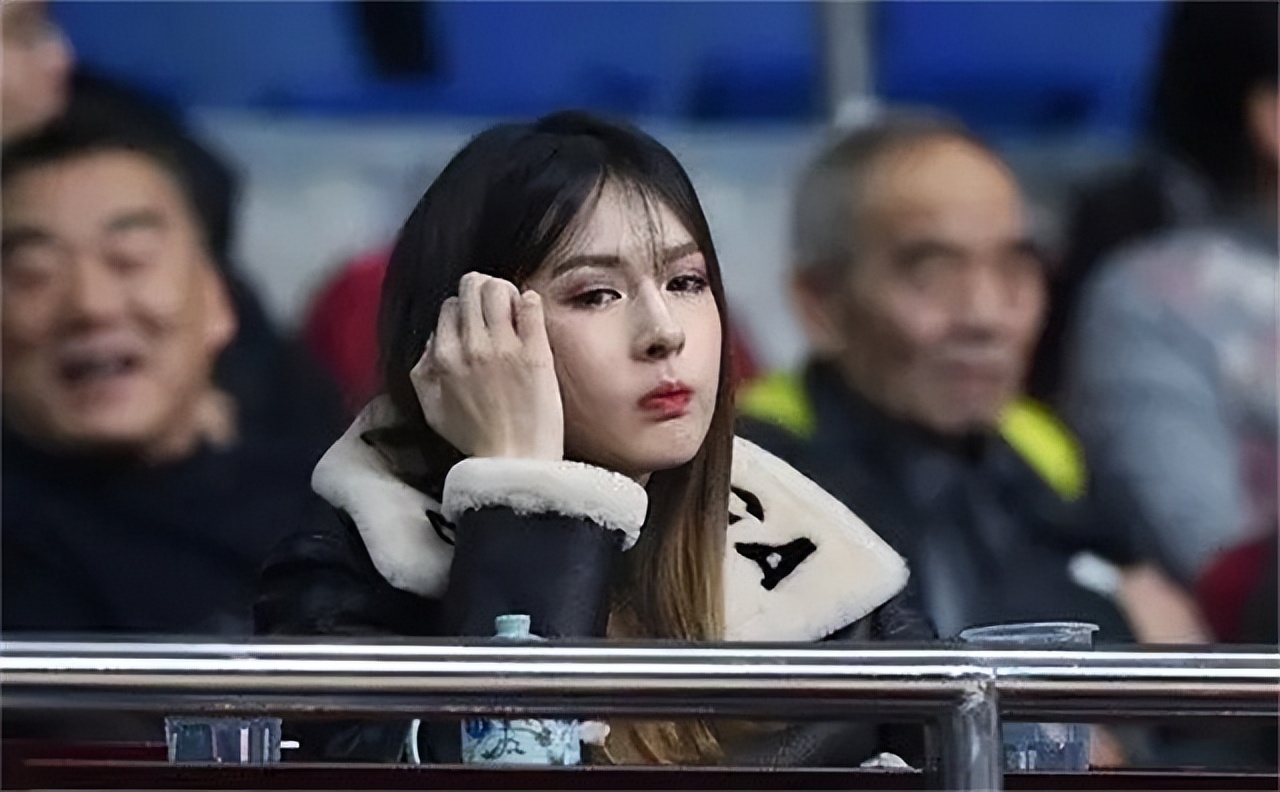 宁波主帅阿的江,阿的江老婆年轻照片