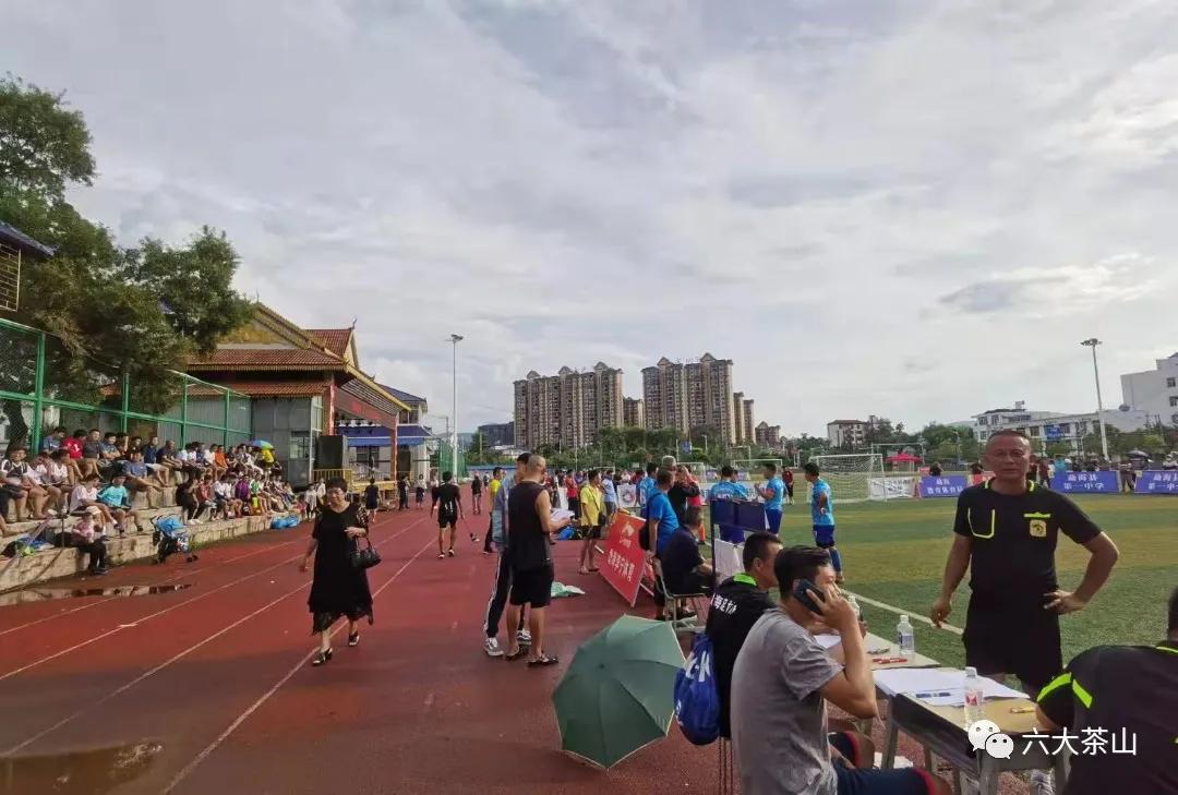 足球赛纪念小礼品,足球运动会纪念品