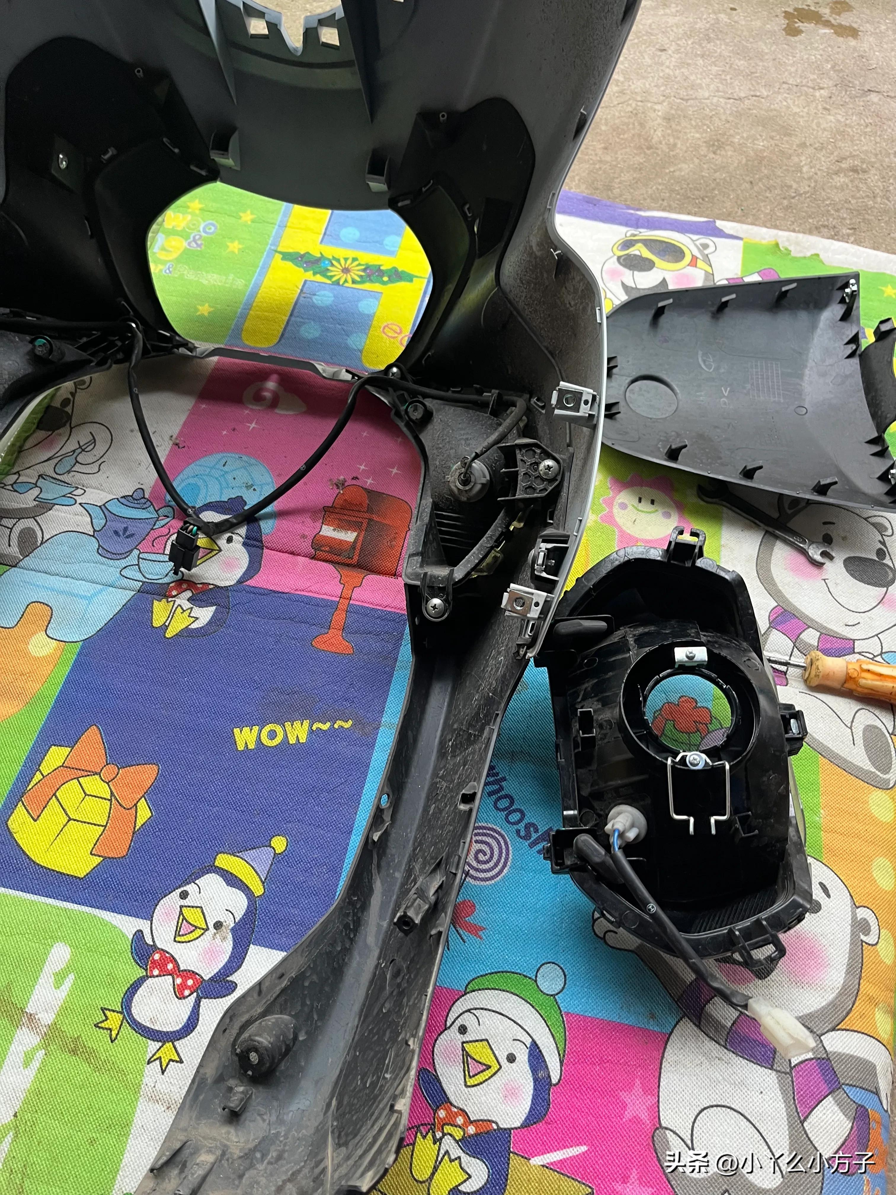 旭鹰改透镜大灯,旭鹰大灯拆解图解法