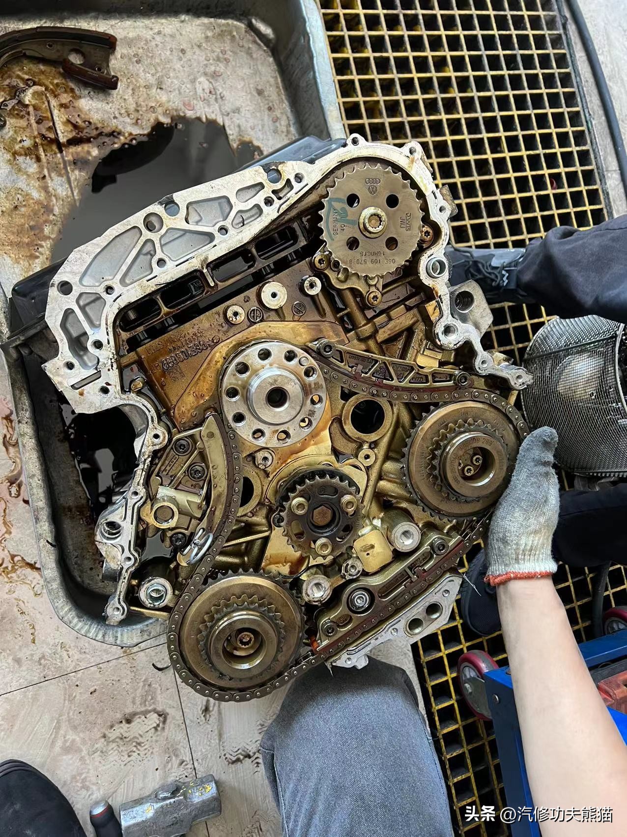 不坑穷人的好车视频,19款奥迪q73.0t烧机油大修全过程