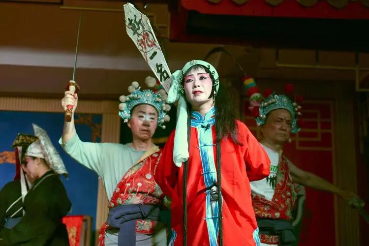 窦娥冤反映了什么样的社会现状,窦娥冤反映的社会现实及主题