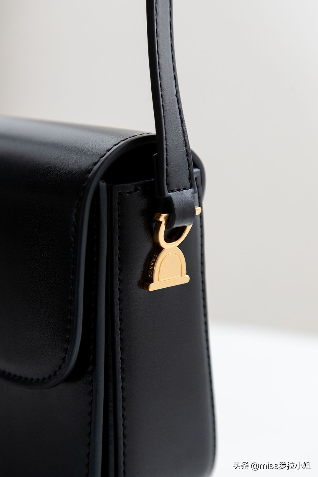 都怪这只包太美丽，忍不住一看再看