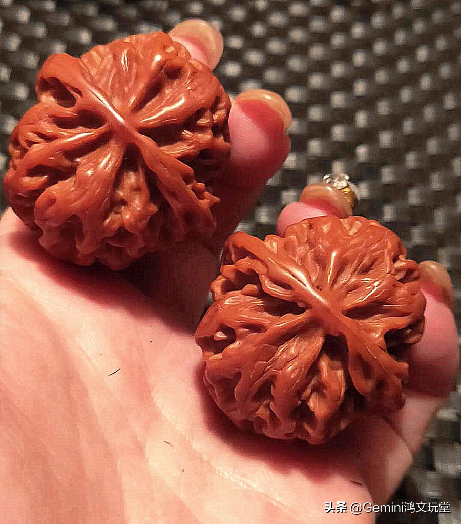 新手玩文玩核桃要高抛还是原色,文玩核桃四座楼适不适合新手