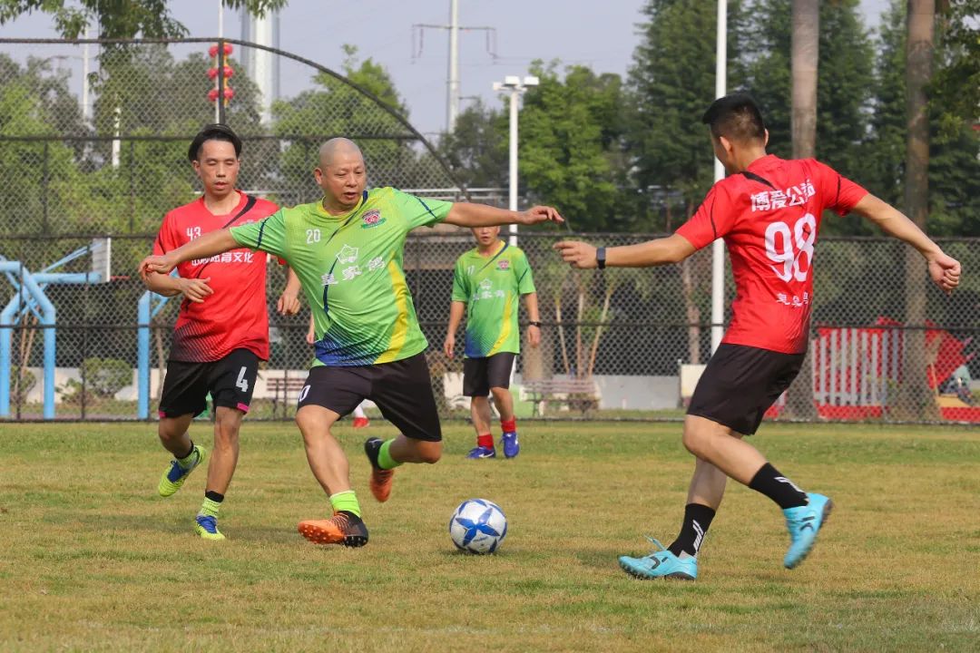 浠ョ悆浼氬弸寮哄仴浣撻瓌,浠ョ悆浼氬弸寮鸿韩鍋ヤ綋