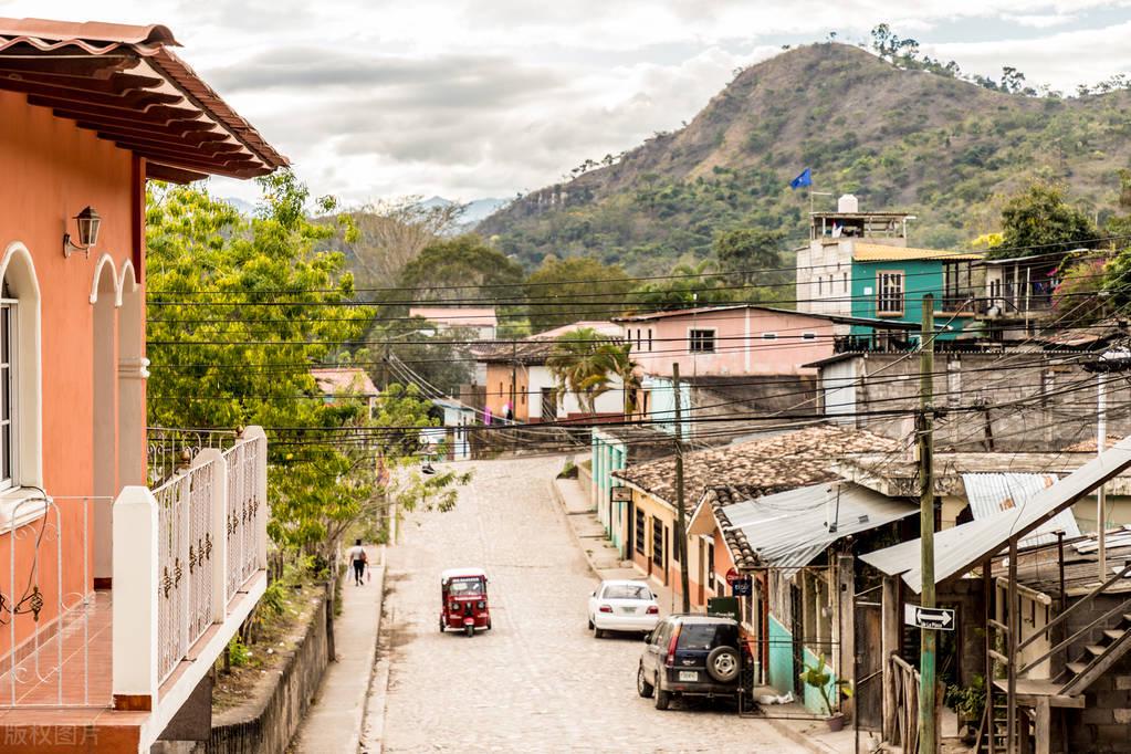 船到洪都拉斯，当地物价高，女人随意买卖，船员体验和网上不一样