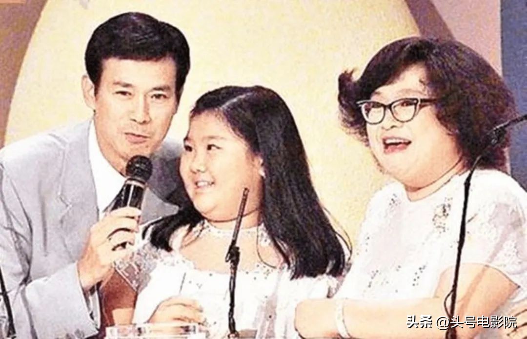 郑欣宜经纪人发辟谣声明,郑欣宜公开宣布恋情