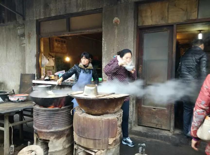 白居易向往兜率宫,江南水乡的美景让白居易念念不忘