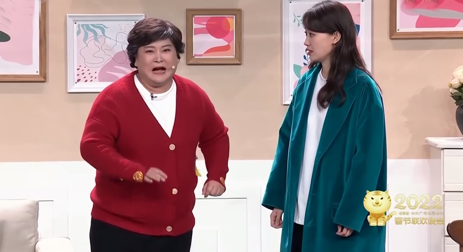 央视春晚主持人阵容官宣国际版,央视春晚主持人团队官宣