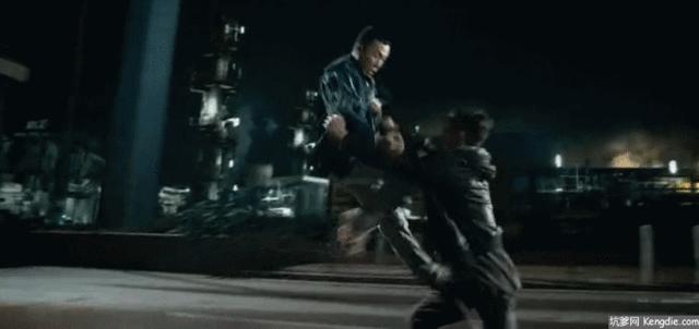 推荐几部甄子丹最能打的动作电影,甄子丹拍过三部巅峰时期动作片