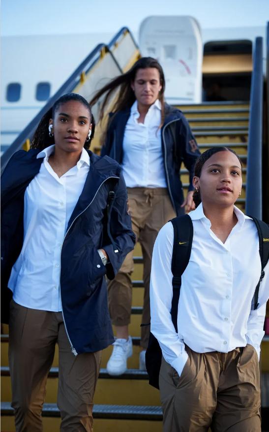 巴萨完了还能干嘛,巴萨这一刻既是瞬间也是永恒