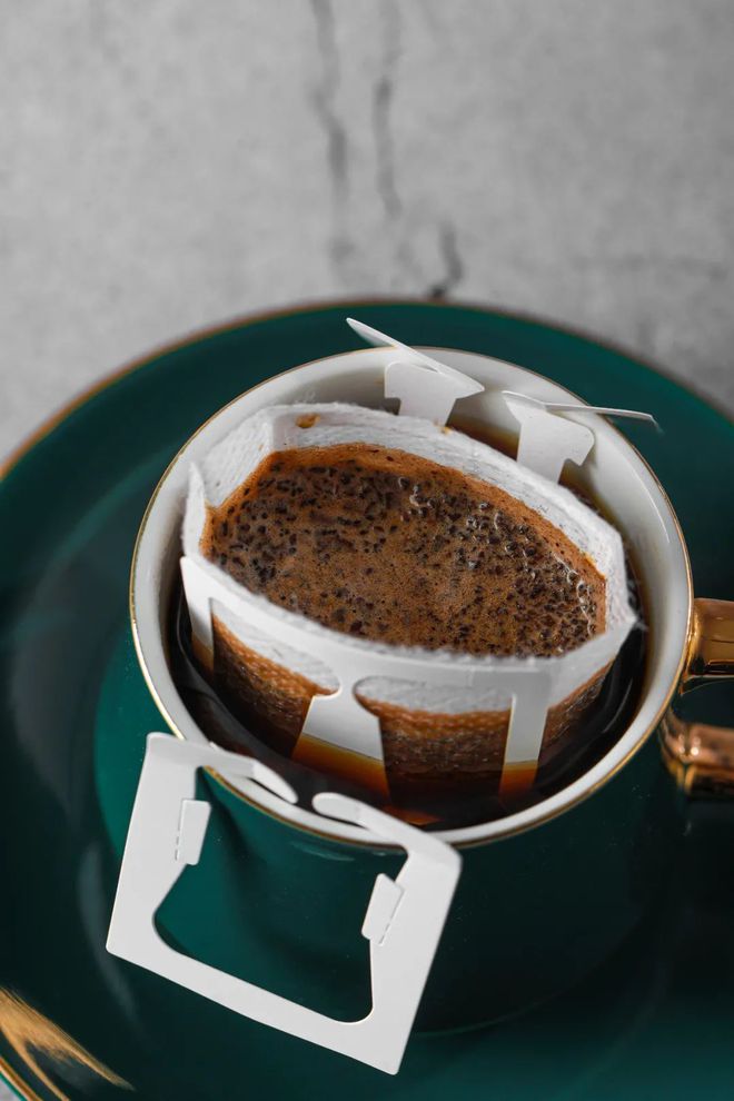 如何冲泡一杯香浓美味的挂耳咖啡,挂耳咖啡最简单的冲泡方法