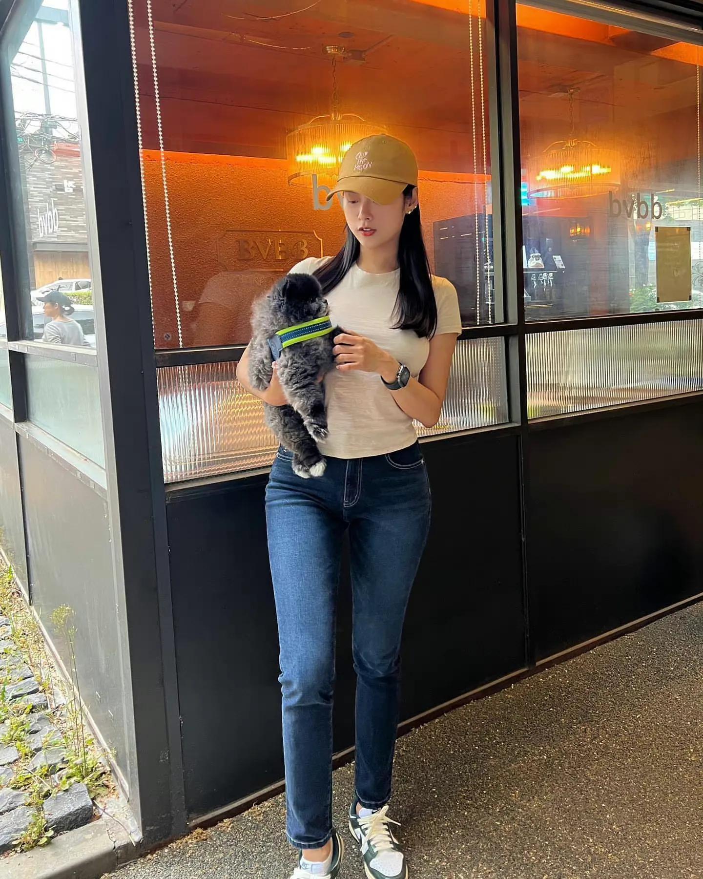 韩国美女金娜熙写真,韩国模特金智熙写真