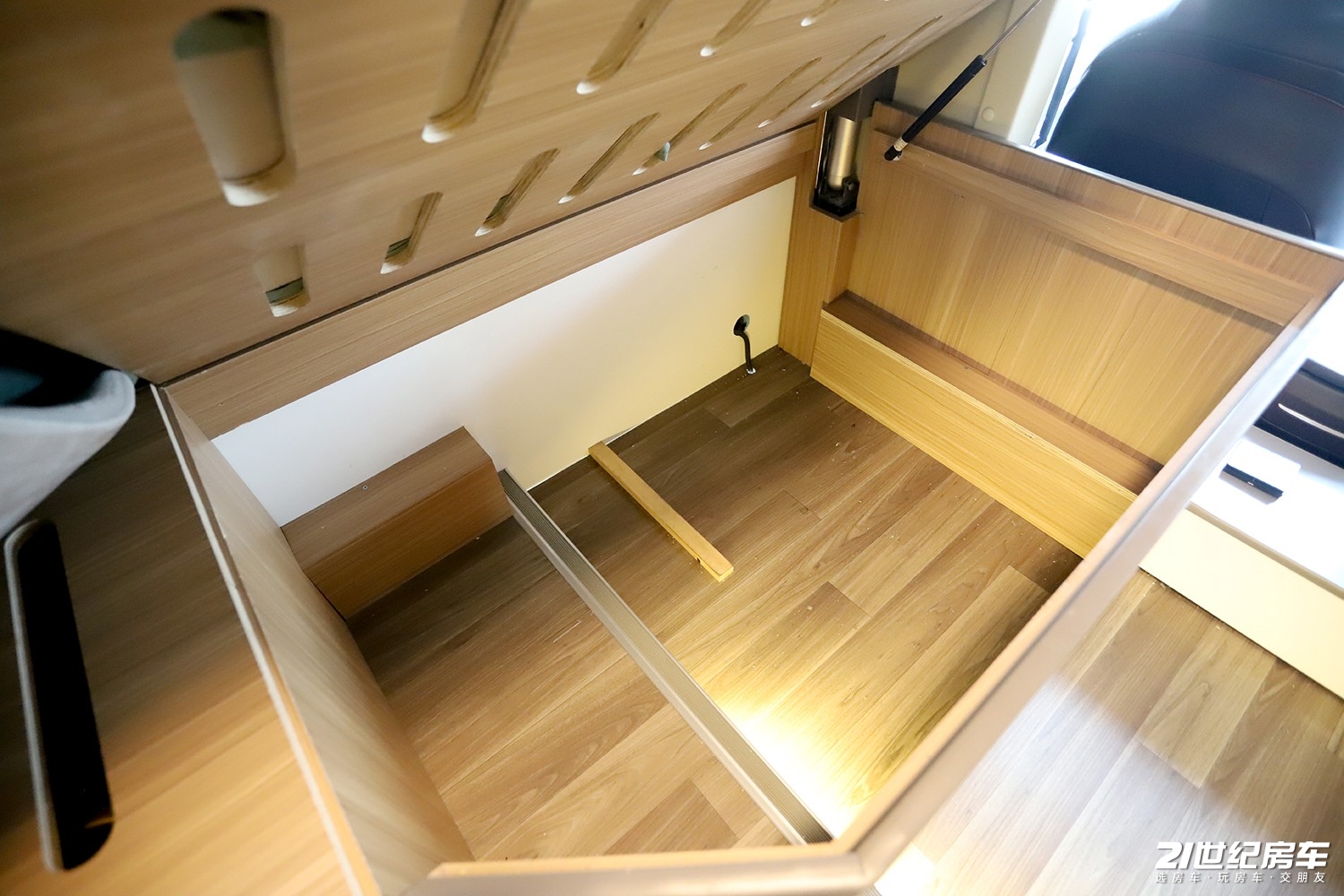 大通星际神龙大侠升顶房车,神龙大侠房车升顶时的最高时速