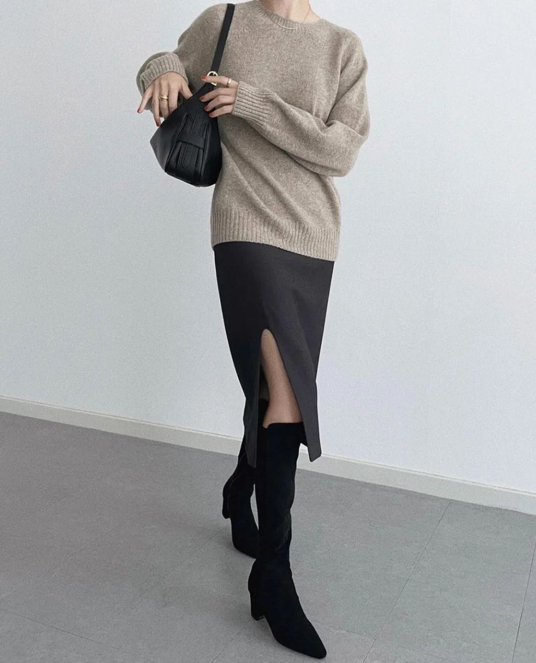 燕麦色搭配什么颜色好看,今年冬天流行燕麦色耐看又高级