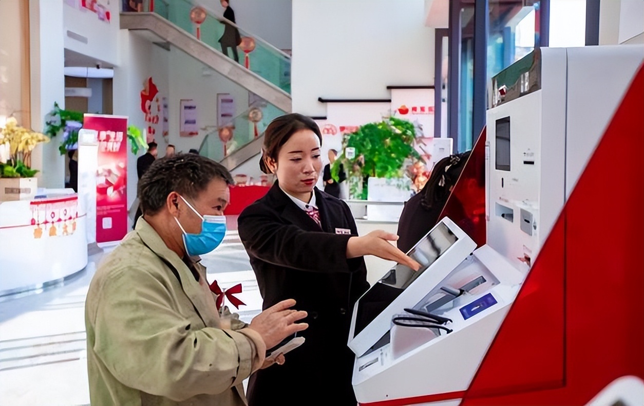 利率下调大额存单怎么存划算,目前存三年大额存单利率是多少