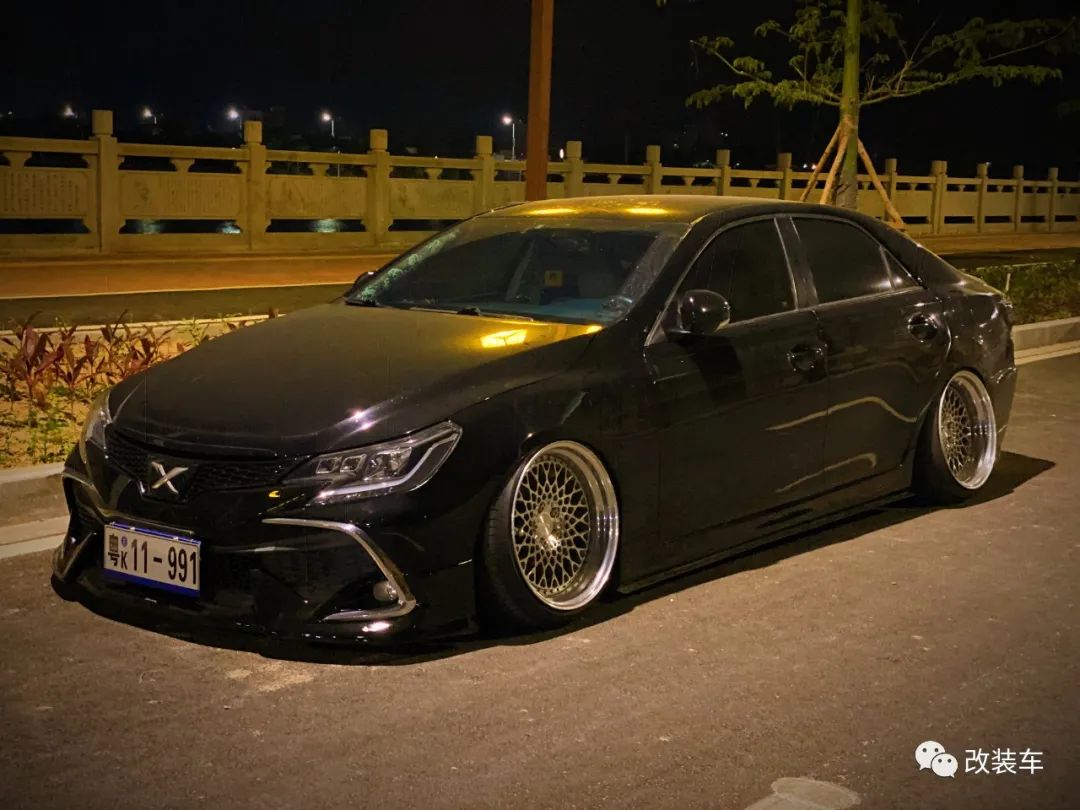 丰田锐志改低趴真实图片,丰田锐志低姿态改装的价格表