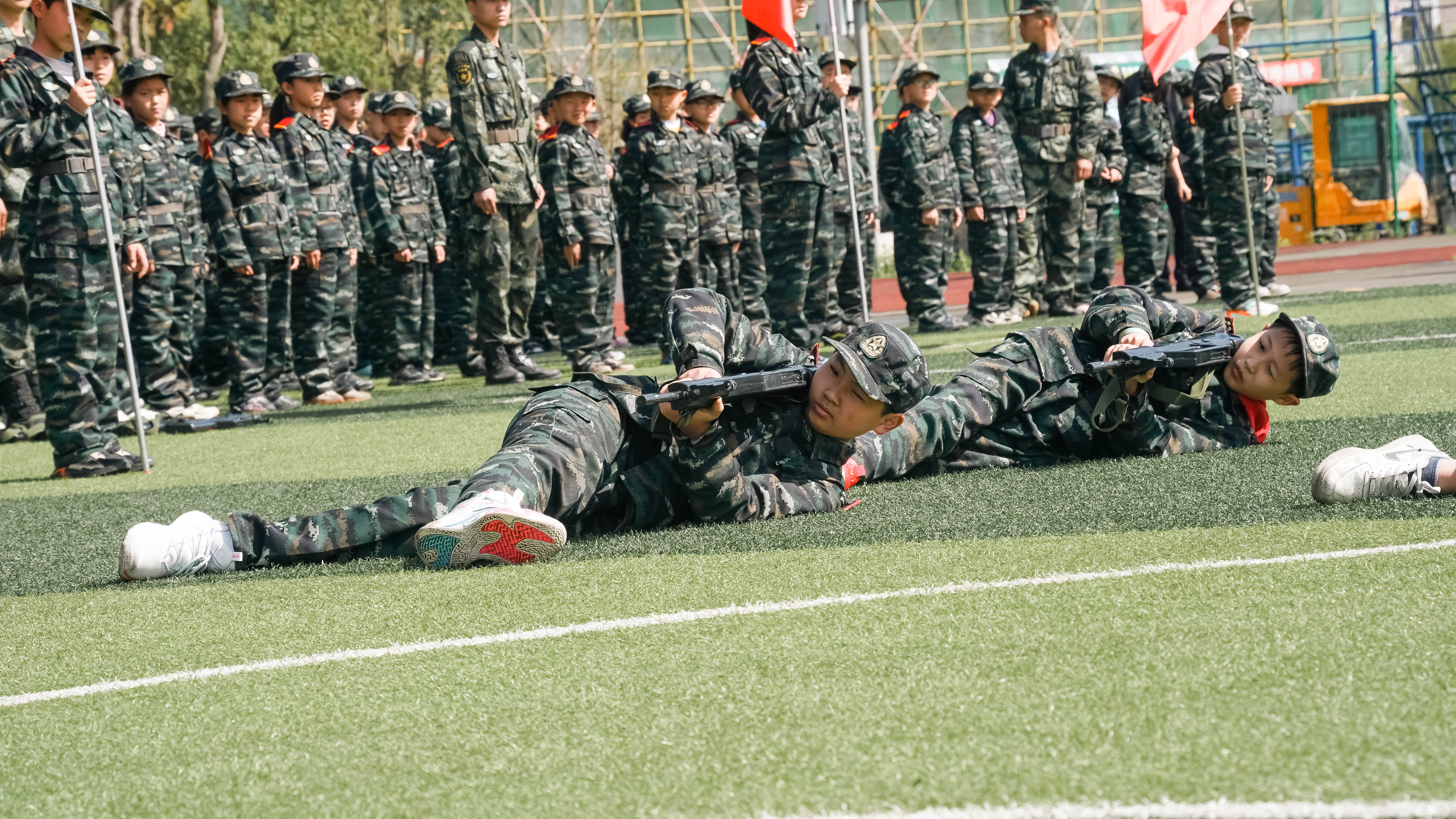 成都自强军事夏令营,成都兵心少年夏令营