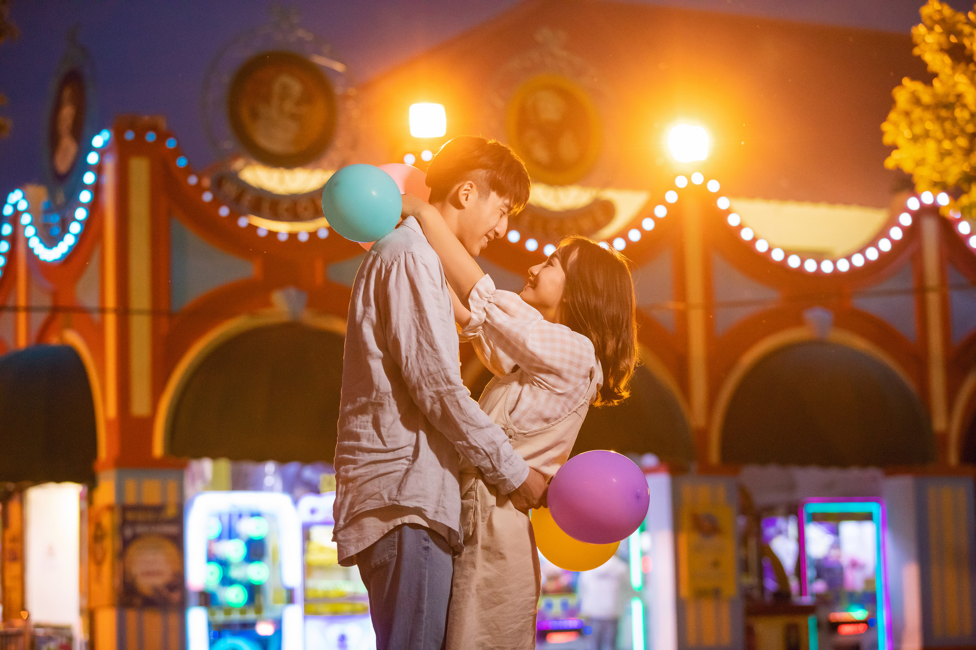 拿不出五十万彩礼女友拒绝求婚,结婚前女友来求复合彩礼要50万