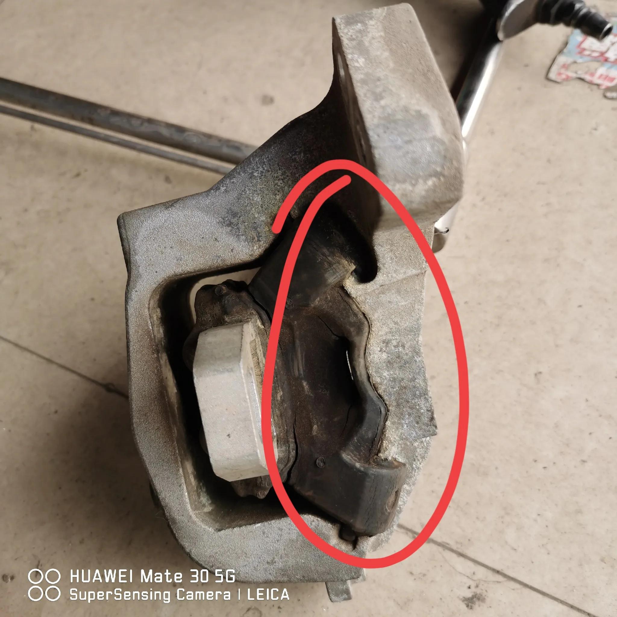 c5发动机噪音大如何解决,12款雪铁龙c5沙沙异响