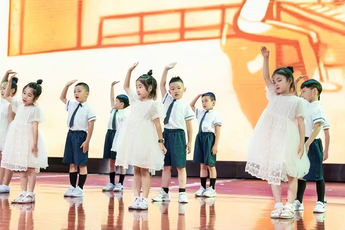 万婴茂华幼儿园2023届毕业典礼,万婴茂华幼儿园毕业典礼