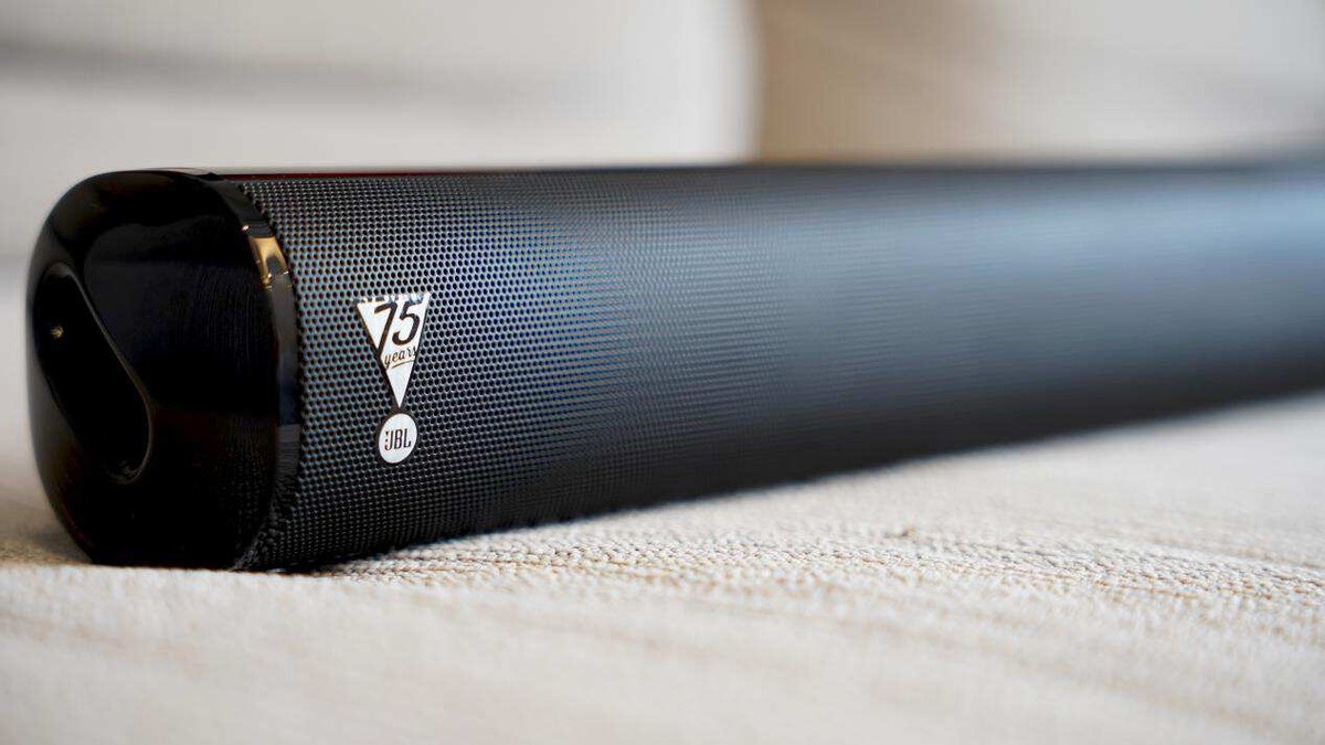 不到千元提升家庭观影体验JBLCINEMASTVJ100回音壁表现真“稳”！