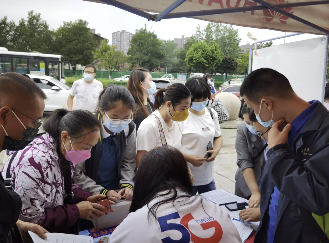 再见了，小盆友——9月19日成都家长成功“解除居家”……