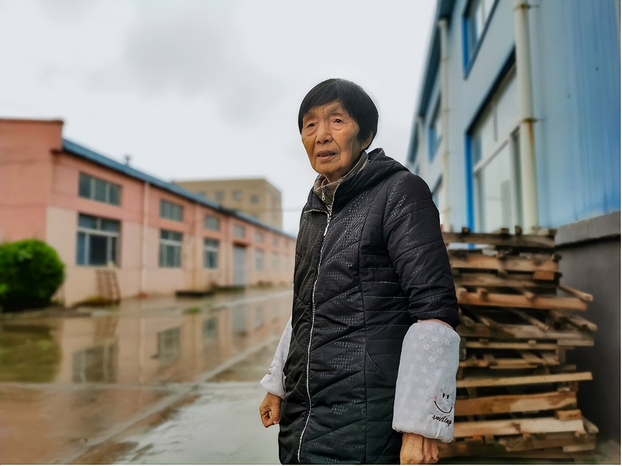 83岁开始创业,83岁创业成功身价千万